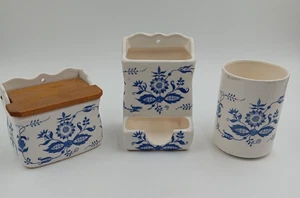 Blue Danube China Blue Onion Wall Mount Salt Cellar Box Wood Lid Made in Japan - Picture 1 of 21