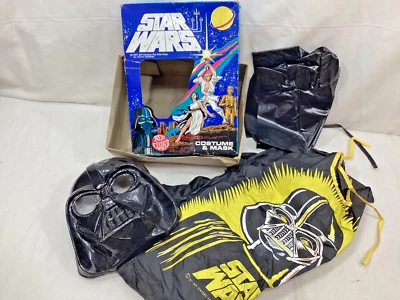 1977 Ben Cooper Star Wars Darth Vader Disfraz y Máscara Halloween Talla Mediana GRATIS Foto 1 de 4