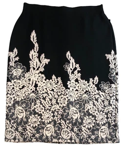 NYCO New York Clothing Co Womens Pencil Skirt Size M Floral Embroidered NWT - Picture 1 of 10