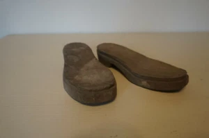 shabby chic Deko Holz Schuhsohle Kinderschuhe Holzschuh antik Gr. 27 - Bild 1 von 5