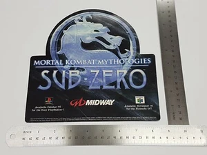 Mortal Kombat Mythologies Sub-Zero 1997 PS1 N64 Cardboard Store Promo Display  - Bild 1 von 12