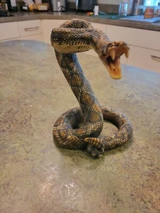 Vintage Realistic Resin Composition Rattlesnake Snake 7" Tall - Picture 1 of 11