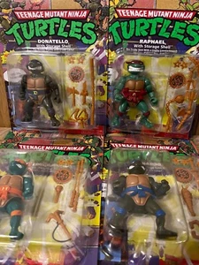 Teenage Mutant Ninja Turtles Classic figures by Playmates BNIB (mm7) - Picture 1 of 5