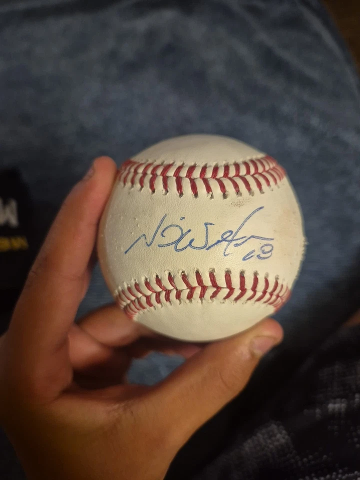 Neil Walker Auto - Image 1 of 1