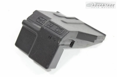 2021-2023 BUICK ENVISION FUSE RELAY JUNCTION BOX BLOCK PANEL COVER 23278868 OEM - Image 1 of 4