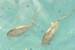 Indonesia .925 Sterling Silver Filigree 3 Sided Dangle Pierced Earrings - Bild 1 von 1