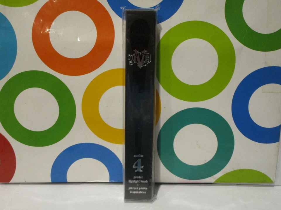 KAT VON D ~ NUMBER 4 CEPILLO RESALTANTE EN POLVO ~ EN CAJA Foto 1 de 1