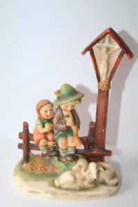 Hummel Wayside Devotion 28/II TMK3 designed by Sister Maria Innocentia Hummel - Picture 1 of 6