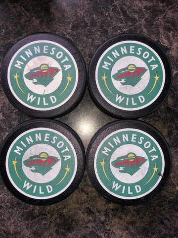 4 Minnesota Wild Pucks Cover