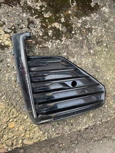 Grid Grill Bumper Front Left Volvo V60 S60 II R-Design From 2018 32227026 - Picture 1 of 8