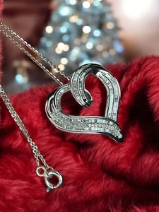 Exquisite .37 CTW Diamond Sterling Silver Heart Pendant Necklace - Picture 1 of 4