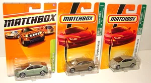 Lot of 3 MATCHBOX ’08 Toyota Prius Die-Cast Car METRO RIDES All Different Colors - Picture 1 of 5