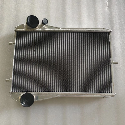 Radiador izquierdo para Porsche 911 996 Turbo 3.6L 3.8L C4S 2001-2012 99610604471 Foto 1 de 4