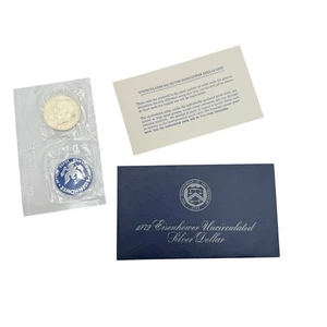 1972 S Ike Eisenhower dollaro argento brillante non circolato confezione blu 40% argento - Foto 1 di 2