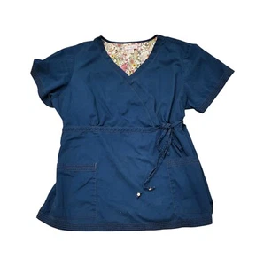 Blusa Médica Estampada Koi by Kathy Peterson Para Mujer 3X Azul Cuello en V Simulado Envoltura Corbata Enfermera Veterinaria - Imagen 1 de 2
