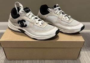 Channel Low Top Sneaker - Bild 1 von 12