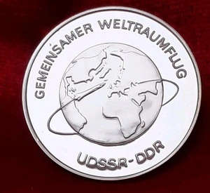 10 Mark Gemeinsamer Weltraumflug UdSSR-DDR 1978/2014 Silber stempelglanz - Bild 1 von 8