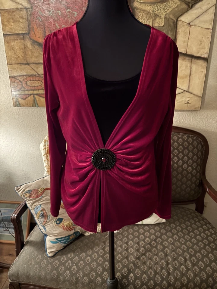 Elementz Women's Burgundy & Black Velvet Blouse Beads Accent Long Sleeves Sz.M - Image 1 of 4