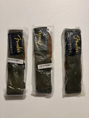 Conjunto de três alças de guitarra Fender verde com couro marrom novo frete grátis - Imagem 1 de 4