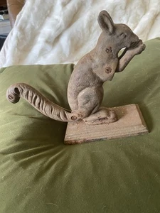 Cast Iron Vintage Squirrel Nutcracker - Picture 1 of 12