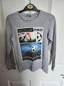 Grey Football Tshirt Age 8-9 Years - Picture 1 of 1