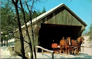 Postal Dummerston Vermont Puente Cubierto Molino Estanque Antiguo Sturbridge Village UNP - Imagen 1 de 2