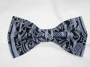 Computer Bow tie, Silver PCB Traces on Black, Geek, Techie, Fun Pre-tied Bow tie - Picture 1 of 3