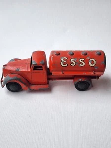 Camion a gas vintage Tekno Danimarca rosso Esso, auto giocattolo pressofusa - Foto 1 di 5