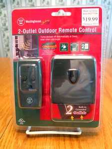Westinghouse 2 Outlet Outdoor Wireless Remote Control Holiday Lights SEALED - Bild 1 von 9