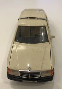 Mercedes Benz Cursor Modello 1084 Cursor Modello 200-300E 200D-300D Taxi - Foto 1 di 5