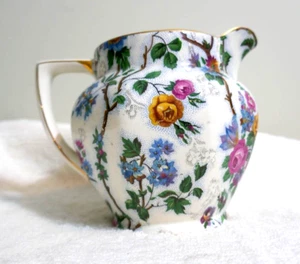 Vintage Floral Bird Chintz Royal Tudor Pitcher Barker Bros England Gold Trim - Picture 1 of 8