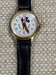 Vintage & Rare 1970s' Bradley Disney Mickey Mouse Wrist Watch 7 Inch Band - Picture 1 of 4