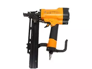 Bostitch 651S5 Pneumatic 16-Gauge Medium Crown Siding Sheathing Stapler - Picture 1 of 9