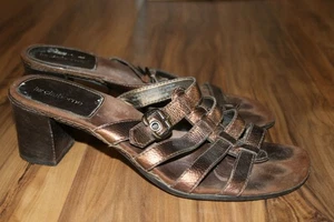 Liz Claiborne Sz 9M Bronze Slide Sandals Vienna Leather Upper Synthetic Heels - Picture 1 of 7