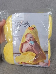 Annie's Crochet Afghan Stitch Rub a dub duck Baby towel HNK114 With Yarn - Picture 1 of 2