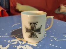 Tasse en porcelaine WW1 croix de fer