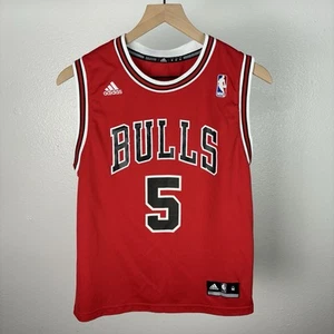 Chicago Bulls NBA Carlos Boozer #5 Jersey Youth Size Medium Adidas Red - Picture 1 of 7