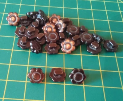 28 x 8mm Shanked Brown Mini Flower Shaped Buttons Bonfanti Shop Stock Clearance - Image 1 of 3