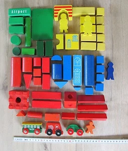 Konvolut Holz-Spielzeug Spiel-Klötze Mehrfarbig Auto - Bild 1 von 3