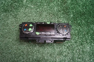 2010 2011 2012 GMC ACADIA TEMPERATURE AC Control PANEL OEM 20778599 - Image 1 of 4