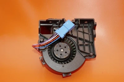 FARO LED VENTILADOR MOTOR DERECHO PORSCHE 2015 2016 2017 2018 2019 9592207022 Foto 1 de 4