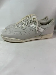 Vintage Adidas Fitnessstudio 70er 80er Jahre Made in France Gr. 8,5 grau weiß Leder selten HTF - Bild 1 von 14