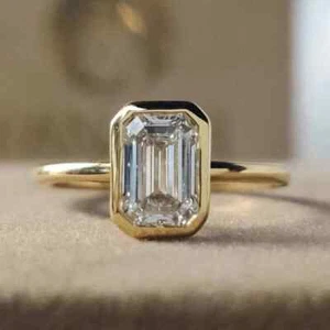 Ehering 2,50 ctw Smaragdschliff Moissanit Zargenfassung 14 K Gelbgold vergoldet - Bild 1 von 13