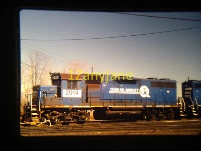 DIAPOSITIVA DE TREN 5W07 Ferrocarril 35MM Foto NS GP38 2914 PUERTO LECTURA NJ 2-29-00 Foto 1 de 2