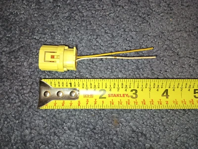 Conector Pigtail 04-2009 TOYOTA PRIUS DISJUNTOR SENSOR DE IMPACTO G4845-47020 - Imagem 1 de 4