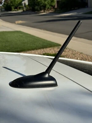 6 3/4" Corto Negro Antena Mástil Varilla Radio AM/FM para TOYOTA PRIUS C 2012-2014 Nuevo Foto 1 de 4