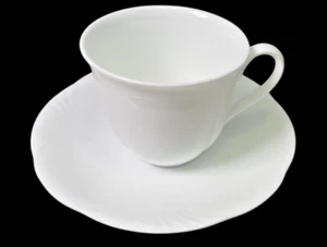 V&B ARCO WEISS Kaffeetasse mit Untertasse sehr gut VILLEROY&BOCH mehr - Bild 1 von 1