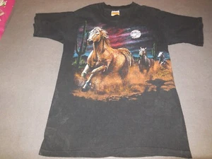 DA3 Vtg Hazelwood M Wild Horses Desert Moon T-Shirt Wraparound USA Single St. - Picture 1 of 6