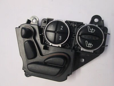 A2308210951 Mercedes SL R230 SL350 SL500 SL electric Seat Control left side N/S - Image 1 of 3