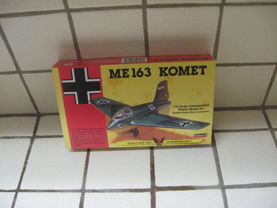 ME 163 Komet Lindberg 1/72 Scale 1990 Plastic Model Kit - Image 1 of 1